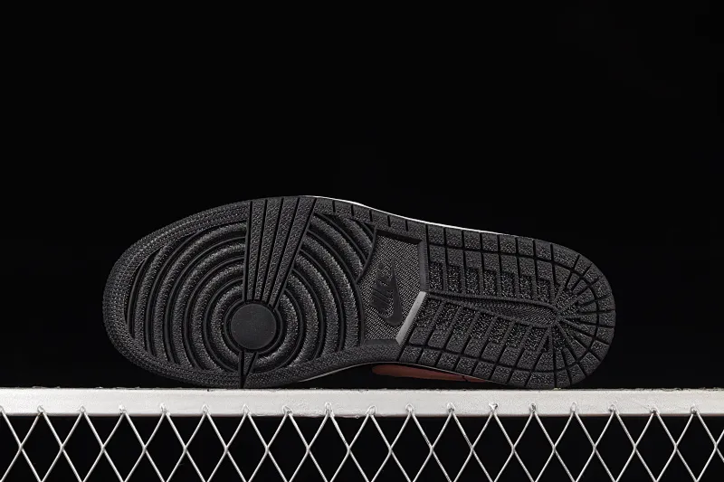 All categories Air Jordan Jordan series basketball shoes Air Jordan 1 Low G version pure original Air Jordan 1 Low AJ1 Joe 1 white black pink sports culture basketball shoes 553558-062